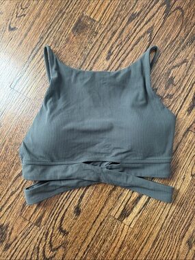 Lululemon cross band high neck Crop Tank Top - Olive